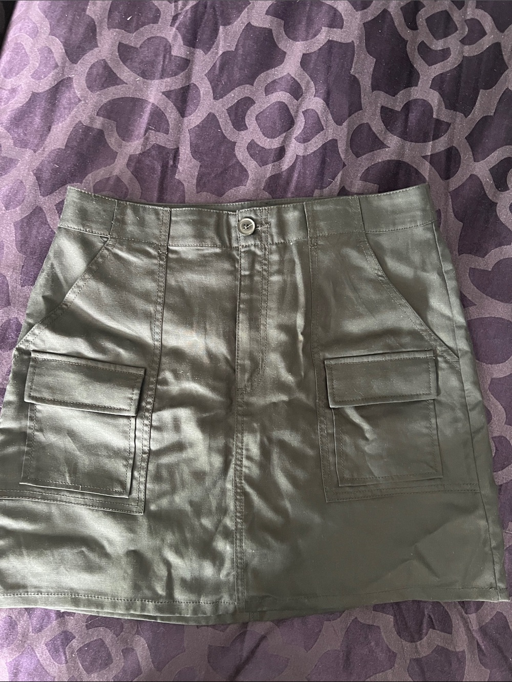 LOFT Black Cargo Pocket Mini Skirt Sz 6 Lined